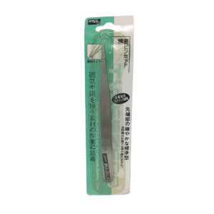 Tweezers
